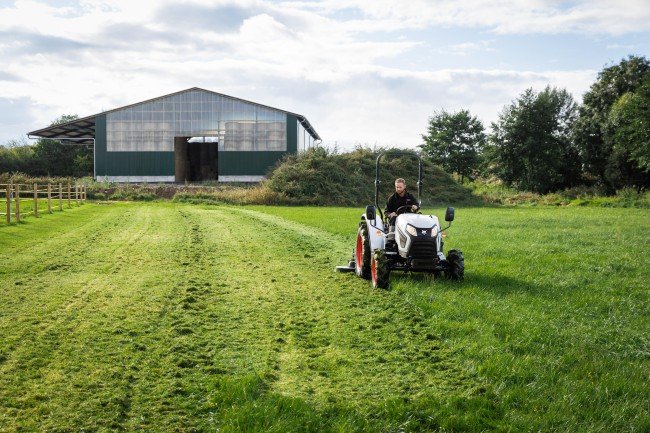 BOBCAT CT4050 TRACTOR