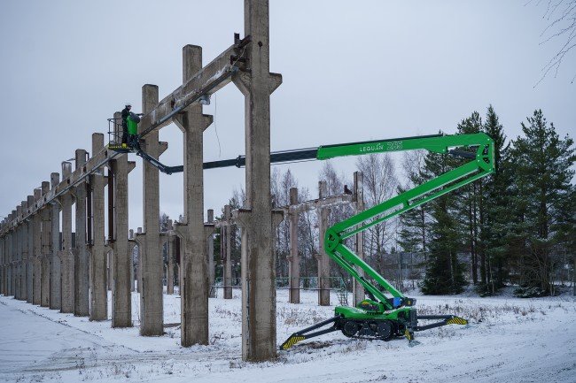 AVANT LEGUAN 265 SPINHOOGTEWERKER